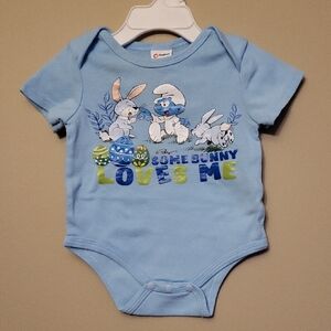 Smurfs "Some Bunny Loves Me" baby blue short sleeve onesie/bodysuit